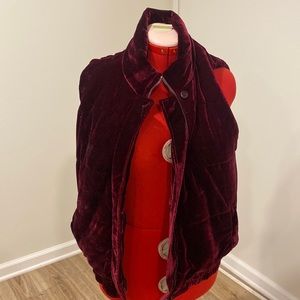 NEW..Burgundy velvet Urban outfitters vest